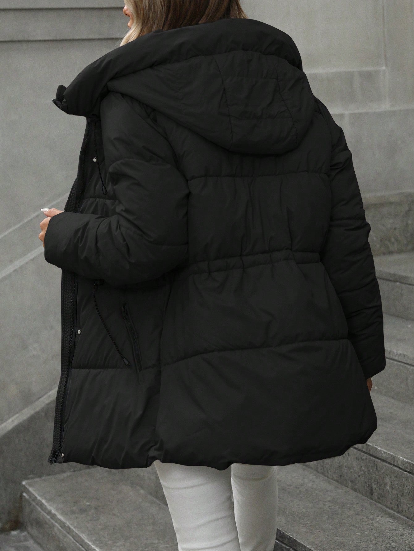 Manteau Matelassé Femme – Hiver, Longueur Mi-cuisse, Capuche & Taille Ajustable