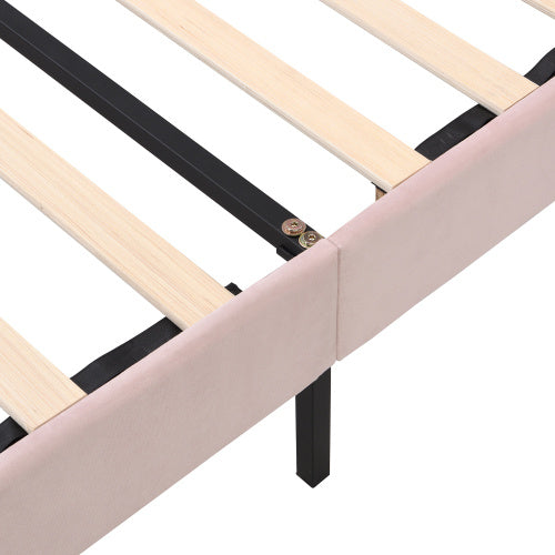 Lit double en velours capitonné – 135 × 190 cm (4ft6), design coquillage avec pieds dorés