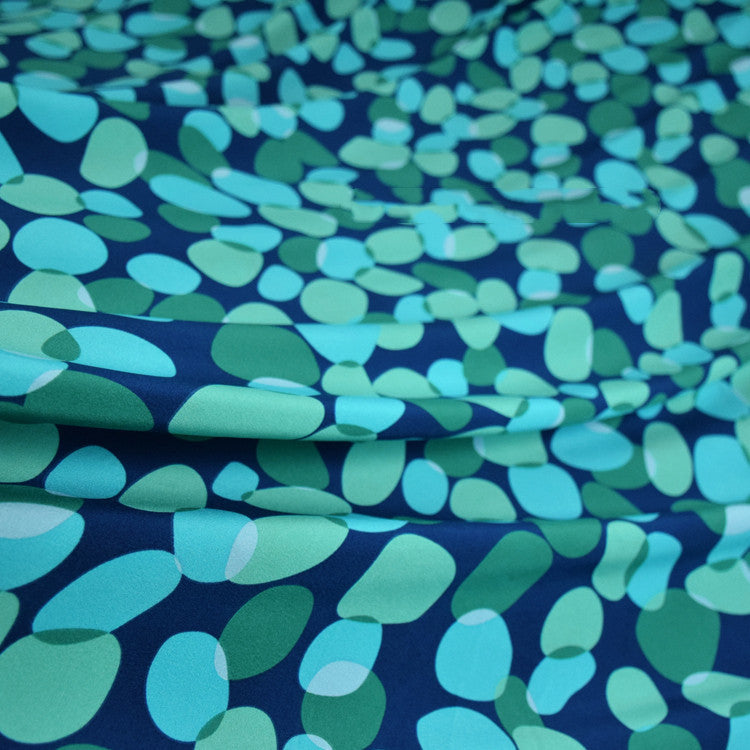 Tissu imprimé galets – Haute qualité pour robes