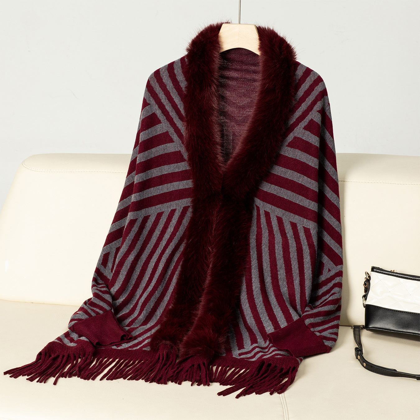 Châle cape tricotée à rayures avec franges – Mode automne & hiver style européen et américain