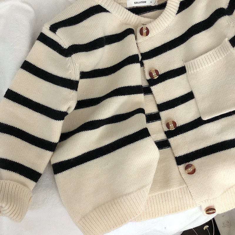 Gilet Cardigan Rayé Doux pour Fille – Style Tendance Automne/Hiver