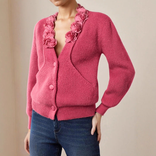 Pull col en V “Rose Française” – Automne & Hiver