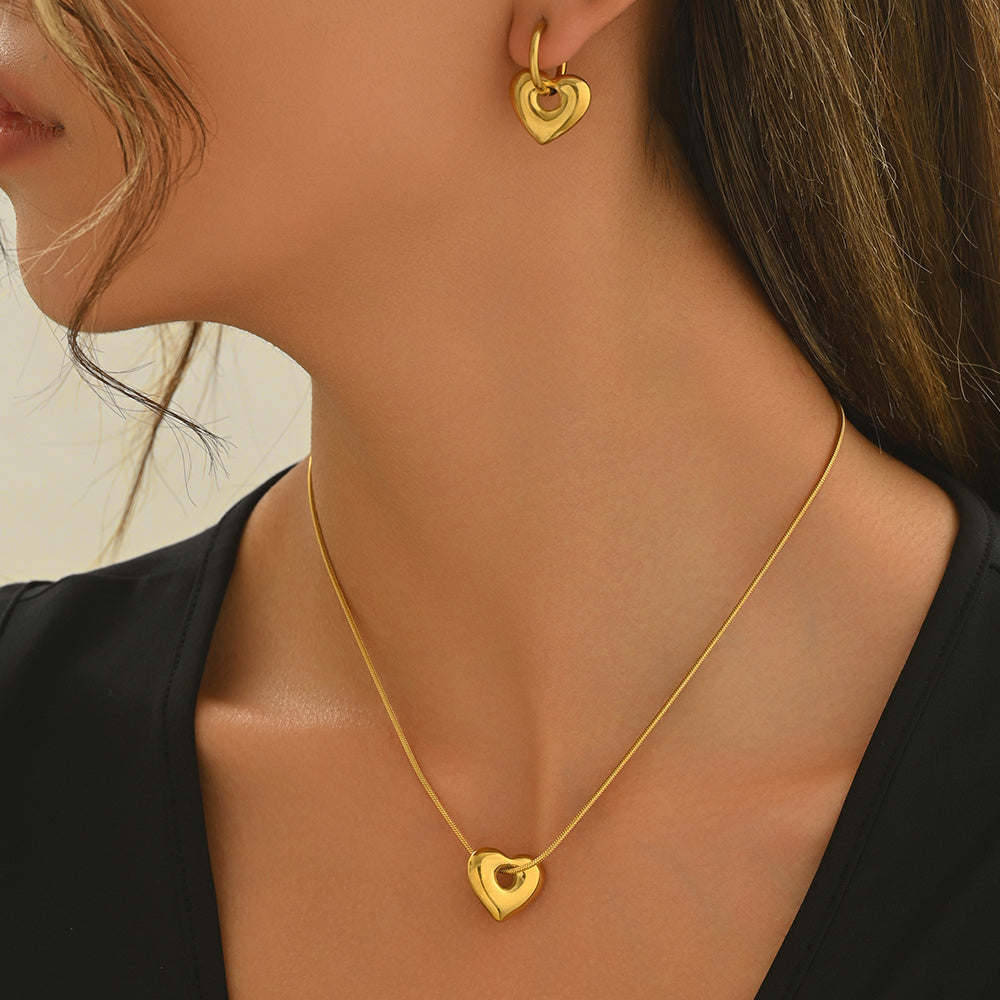 Ensemble Collier Pendentif Cœur et Boucles d’Oreilles Anneaux en Acier Inoxydable Doré 18K - Cadeau Élégant Étanche pour Femme