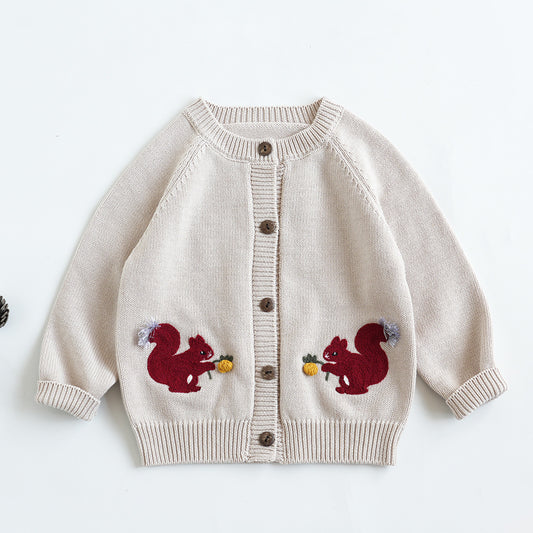 Pull tricoté pour enfants – Écureuil brodé en fil de coton