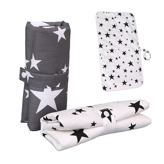 Organisateur de couches suspendu pour table à langer ou lit/ oBaby cotton portable diaper changing pad